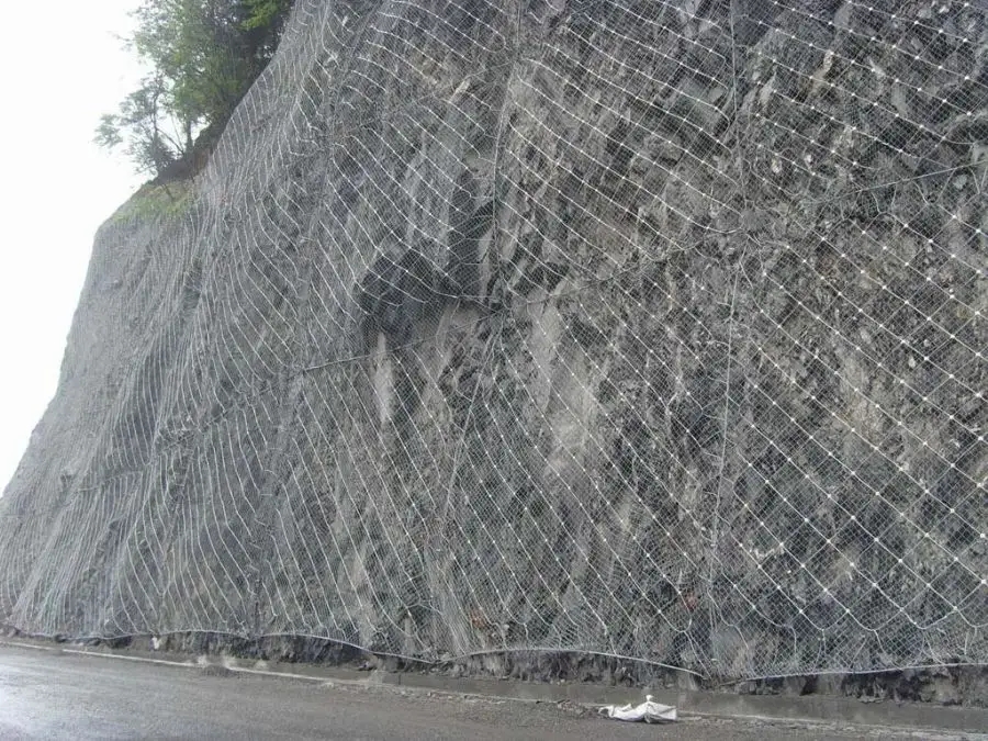 河西区街道山体护坡